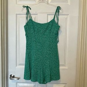 NWT Nickilam Green Hearts Romper Size Medium